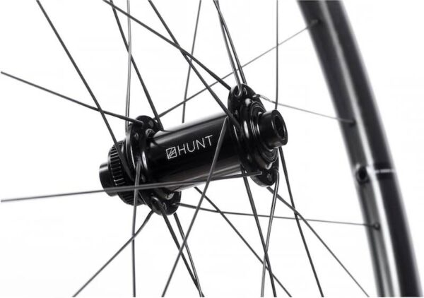 Hunt 35 Carbon gravel
