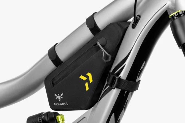 apidura-backcountry-frame-pack-1l-on-bike-2