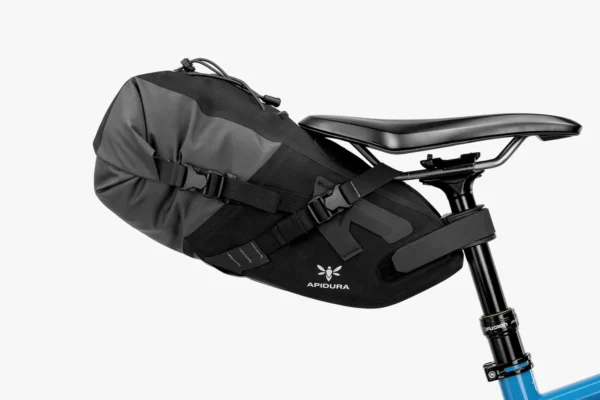 apidura-backcountry-saddle-pack-6l-on-bike-1-2