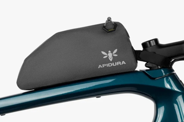apidura-expedition-bolt-on-top-tube-pack-1l-on-bike-1-2
