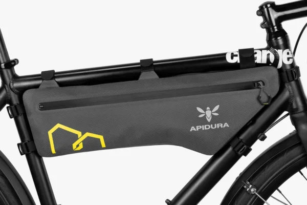 apidura-expedition-frame-pack-5.3l-on-bike-1