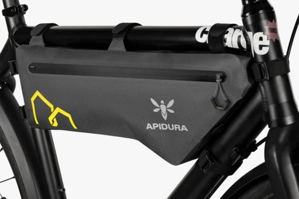 apidura-expedition-frame-pack-5.3l-on-bike-2