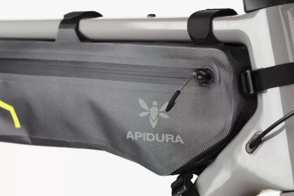apidura-expedition-frame-pack-product-presentation-poster