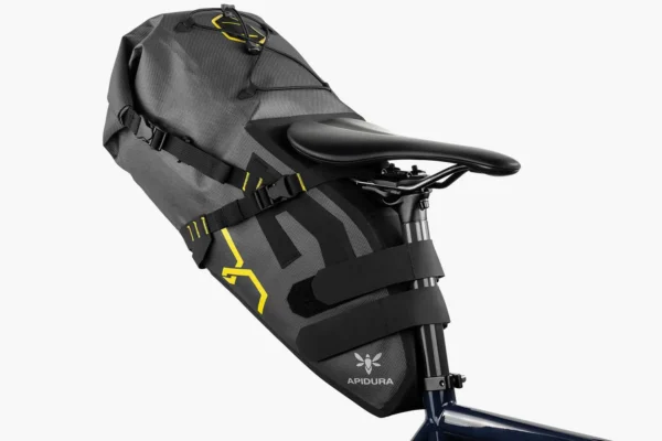apidura-expedition-saddle-pack-17l-on-bike-2