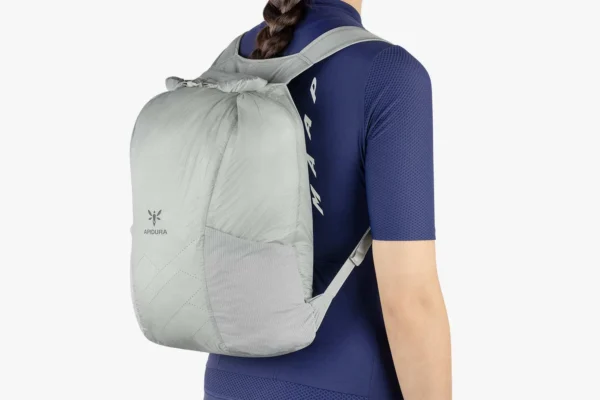 apidura-packable-backpack-13l-on-body-4
