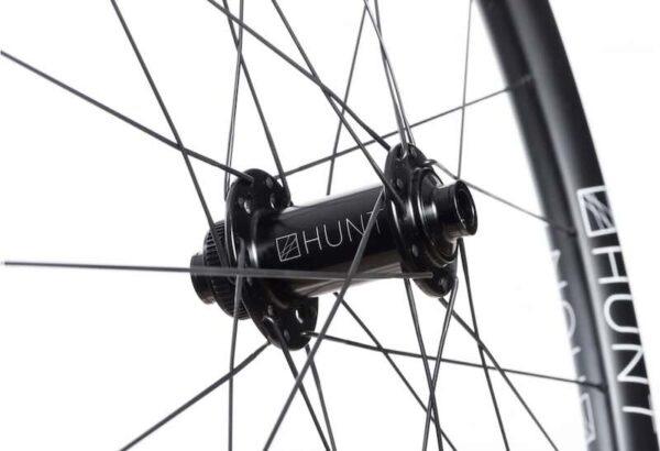 Hunt 650 B Adventure carbon disc