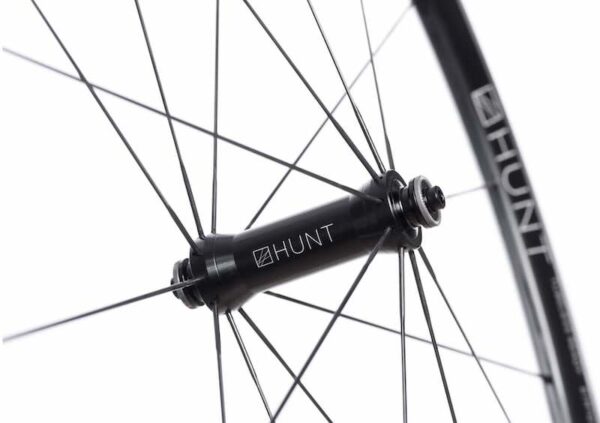 Hunt Race Aero Wide