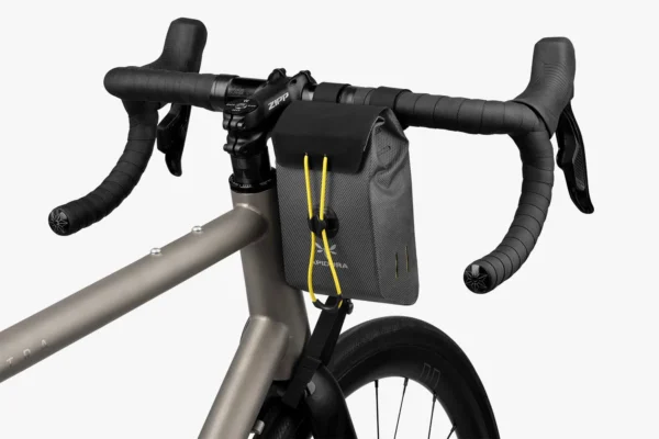 apidura-expedition-stem-pack-on-bike-1